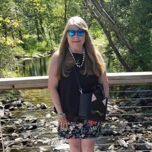 Meet your Posher, Joanne